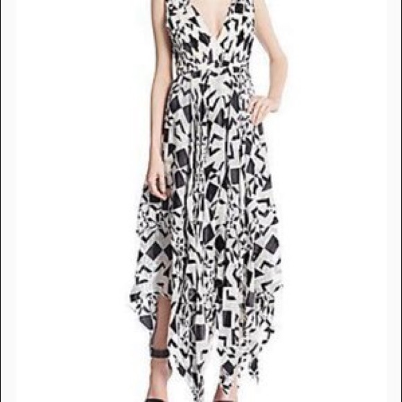 ALICE + OLIVIA GOWN - Picture 2 of 9